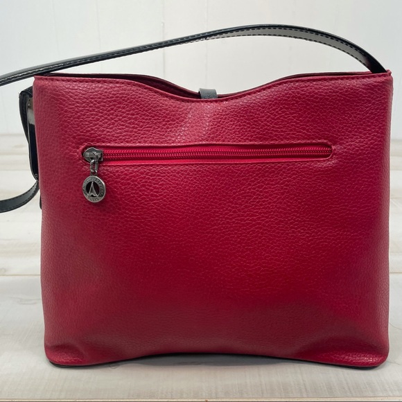 La Tour Eiffel Red Pebbled Leather Bag Vintage Paris - Picture 2 of 10